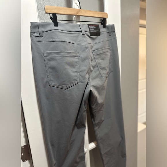 NWT Lululemon ABC Classic-Fit 5 Pocket Pant-Warpstreme - Picture 9 of 14